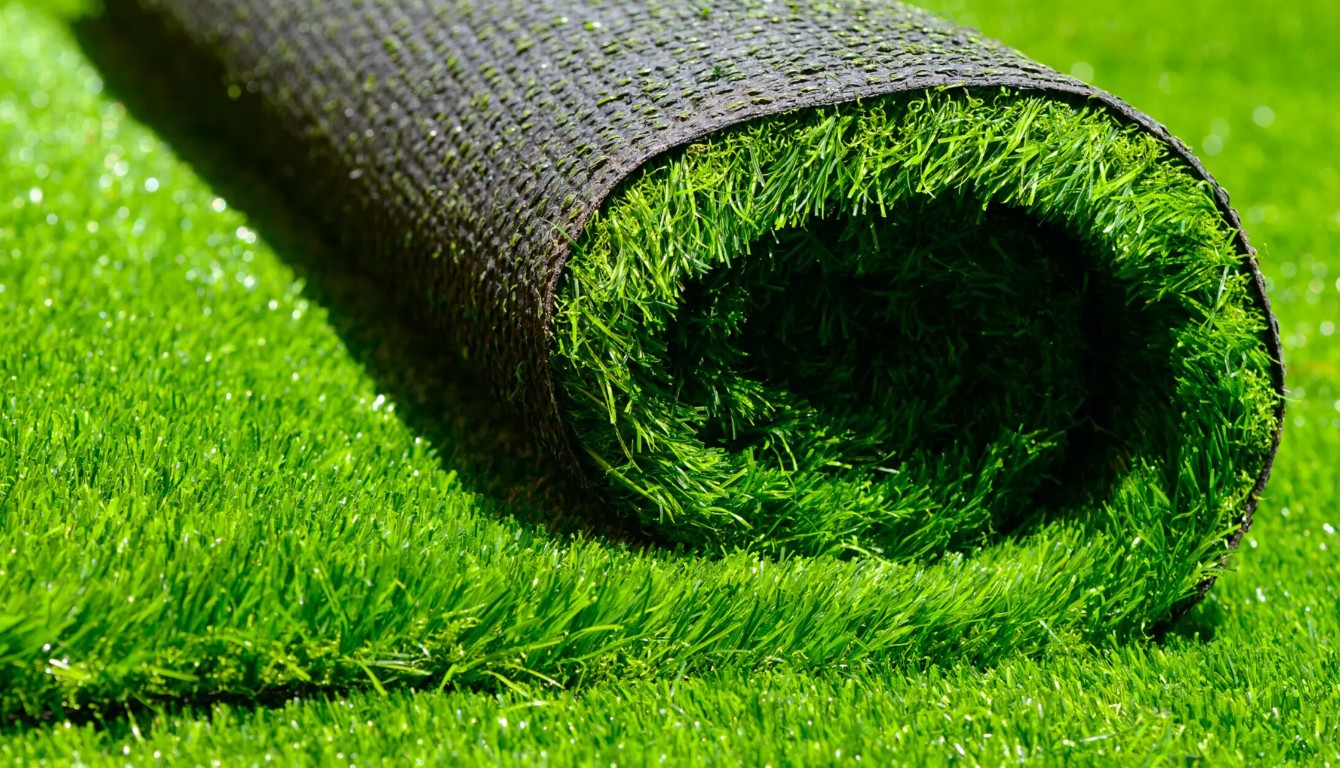 Eco-friendly artificial grass roll showing recyclable materials in Apopka, FL